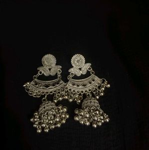 Silver Jhumka Earrings