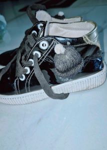 Zoo Black Shoes For Girls