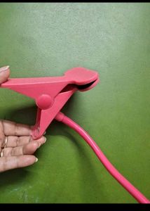 Twist And Turn Mobile Holder