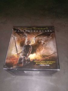 Classandra Clare Shadow Hunters New Box Set