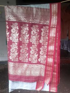 Elegant pattu saree without blouse