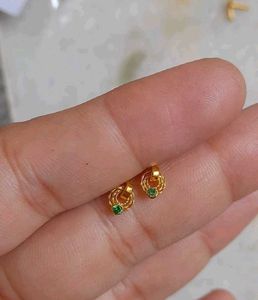 Gold Ring Type Studs