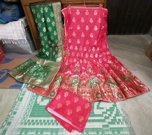 Banarasi Lehenga Choli Set