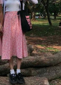 Pink floral Skirt 🩷😻