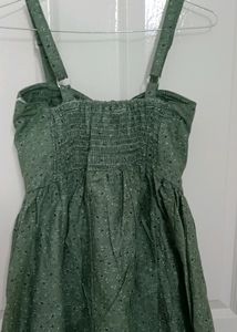 Green padded dress (Green Midi )