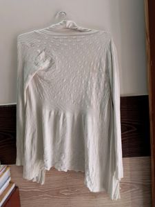 Beautiful White Ribbed Shrug.