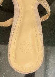House of Pataudi Embellished Rose Gold heels