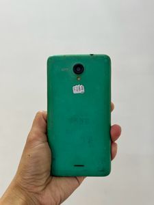 Selling 1 samsung And 2 Micromax Phones
