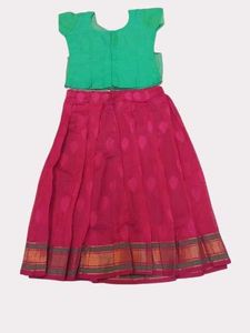 Girls&#39; Traditional Indian Lehenga Choli Set