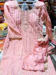 Elegant Pink Salwar Suit