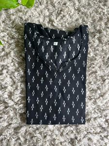 SHORT KURTI