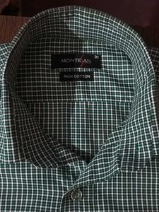 I Am Selling My Shirf। Lightly Used।