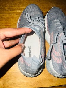 Bonkers size 8 grey sneakers