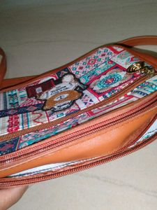 Everyday Sling Bag – Barely Used, Like New!