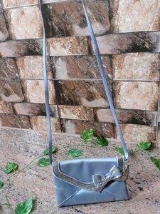 4 Handbag 👜