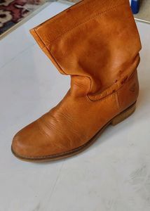 Leather Boot, Size 36