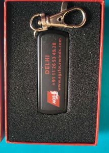 USB 2.0 Key Holder