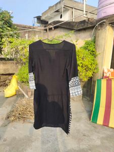 Black &amp; White Kurta Set