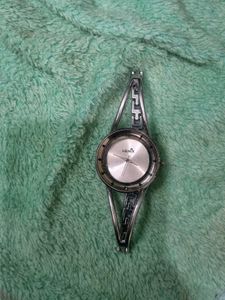 Henex Women&#39;s Watch