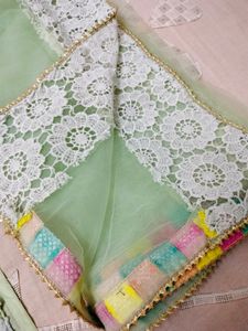 Girl&#39;s Embroidered Salwar Kameez