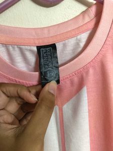 NEW BTS ARMY KPOP TSHIRT 🩷