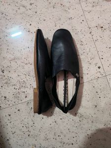 Leather Black Slippers