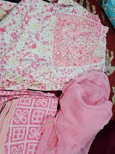 Red &amp; White Printed Kurta Pillzo S Set With Dupatt