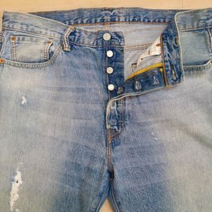 LEVI&#39;S 501 BLUE REGULAR FIT JEANS