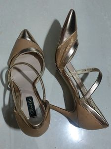 Charles And Keith Heels