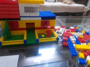 block building pieces