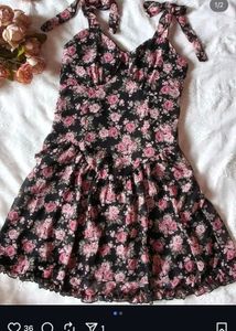 Floral Mini Dress (paded)