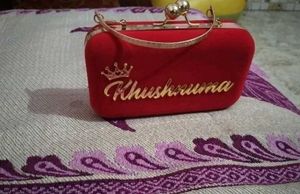 Customize Clutch....🎀