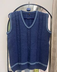 Oversized Cable Knit Sweater Vest
