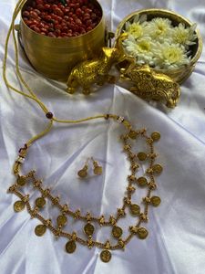 Coin Necklace Set