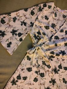 Olive🫒 &amp; Light Cream🌕 Printed🍀Wrap Mini 👗