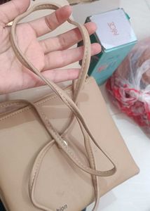 Sling Bag
