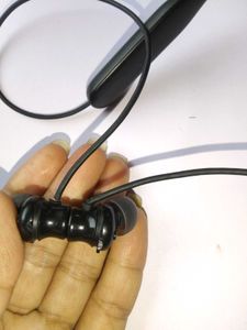 Many Ear Device