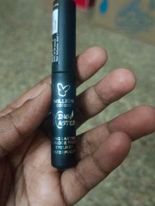 Million Colors Golden Colour Eyeliner ( Long Lasting And Smudge Proof, Water Proof)