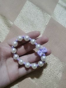 Pearl Bracelet with Bow