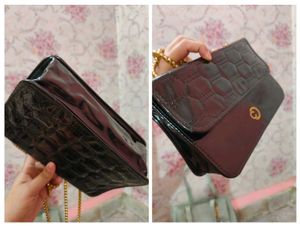 🖤Caprese Black Slingbag