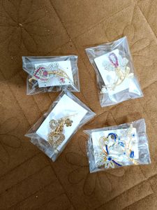 Floral Rhinestone Brooches