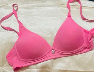 Padded Bra Non Used