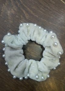 White Colour Beaded Crunchy 🤍🐻‍❄️