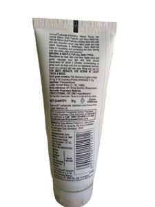 Everyuth Walnut Scrub