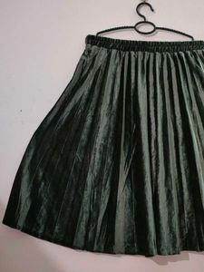 Korean Style Shimmery Pleated Skirt