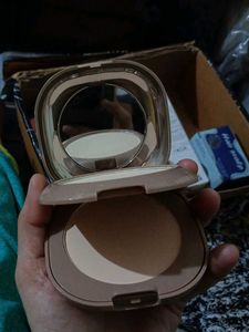 Bella Compact Powder