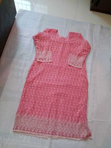 Thread Work Kurti