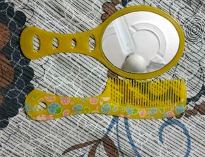 Comb With Mirror