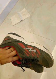 Used Sport Shoes