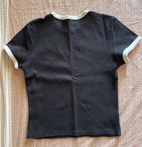 H&amp;M Regular Length Slim Tshirt